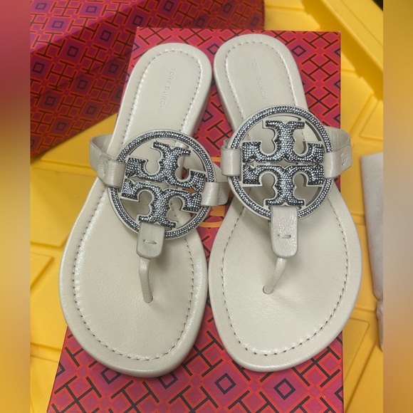 Tory Burch New Cream Pave Crystal Leather Miller Size 9 - Picture 8 of 10